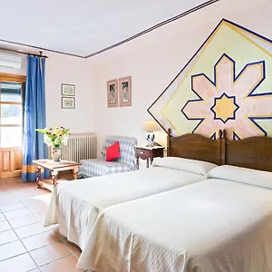 2* Hotel De